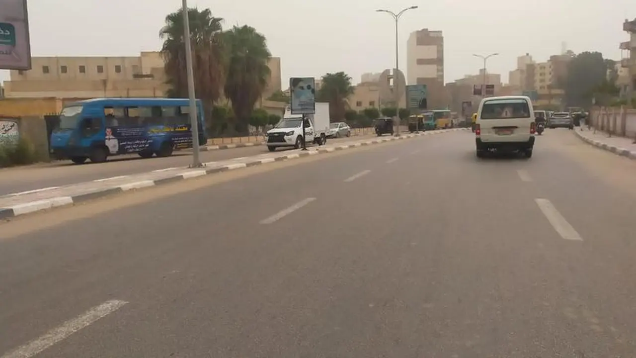 الأرصاد تحذر من استمرار رياح الخماسين وهطول أمطار متوقعة غدا في البلاد